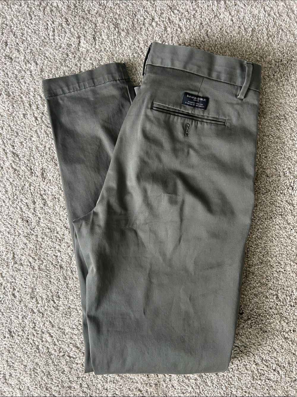 Banana Republic Men's Olive Green Chino Pants